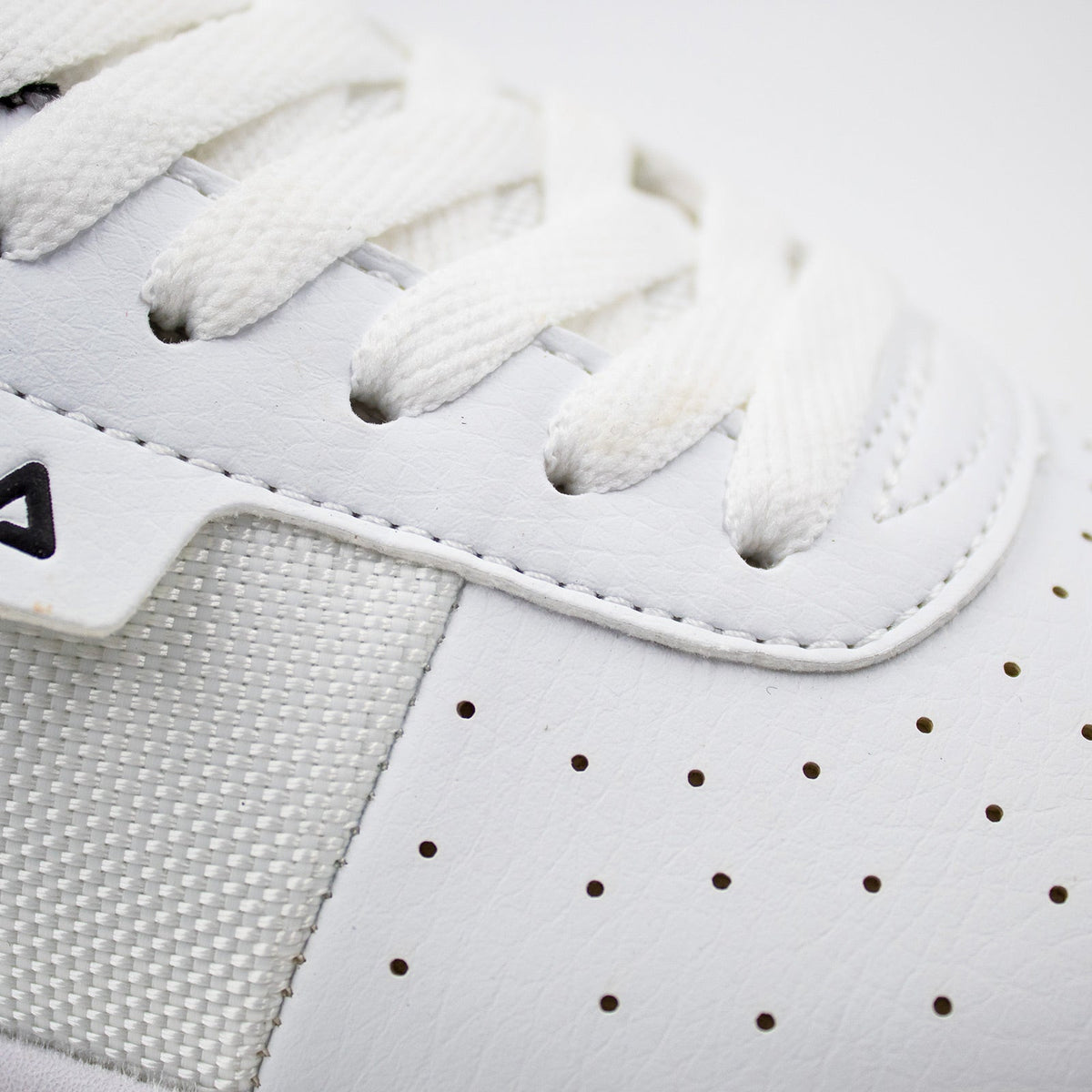 Blanco | FILA CALMER