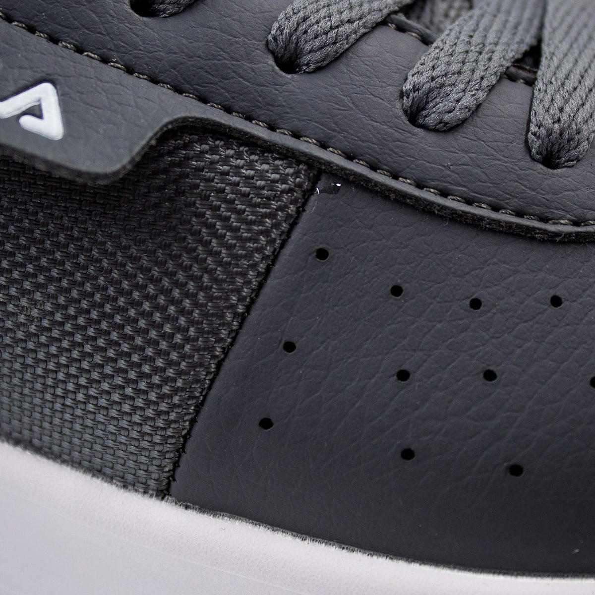 Gris | FILA CALMER